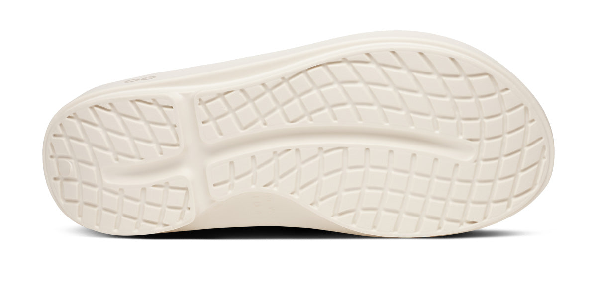 OOFOS BAUER x Men's OOriginal Sport Flip-Flop Sandals - Chalk