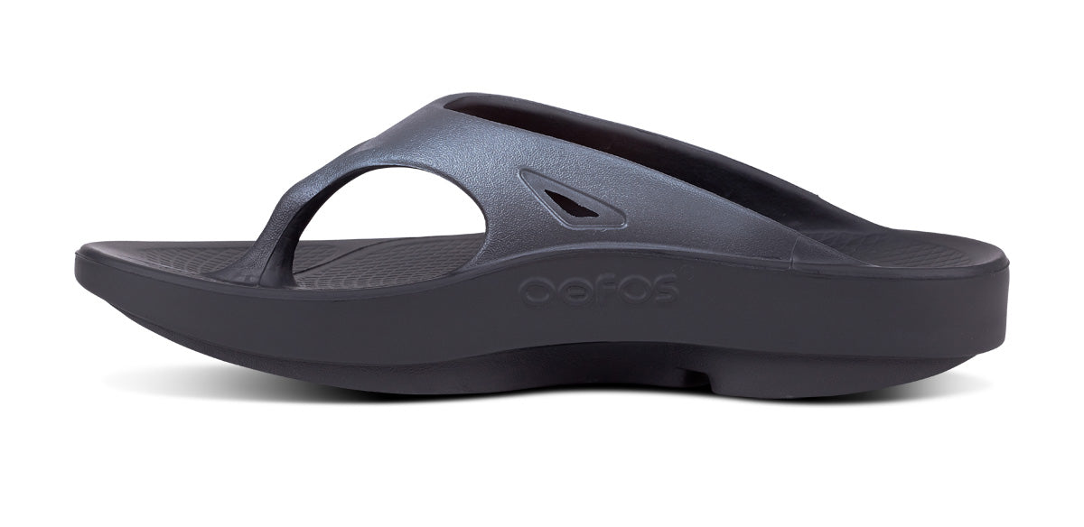 OOFOS Men's OOriginal Sport Flip-Flop Sandals - Graphite