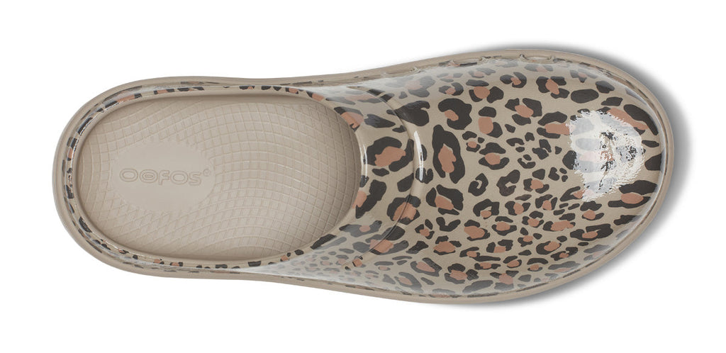 OOFOS Women's OOcloog Limited Edition Clog - Nomad Leopard