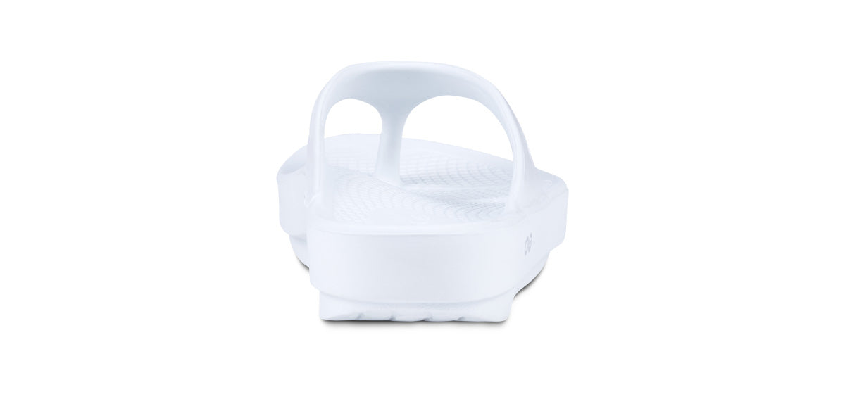 OOFOS Women's OOlala Flip-Flop Sandals - White