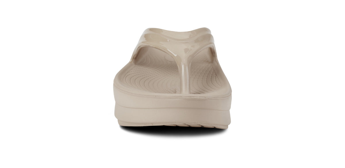 OOFOS Women's OOmega OOlala Flip-Flop Sandals - Nomad