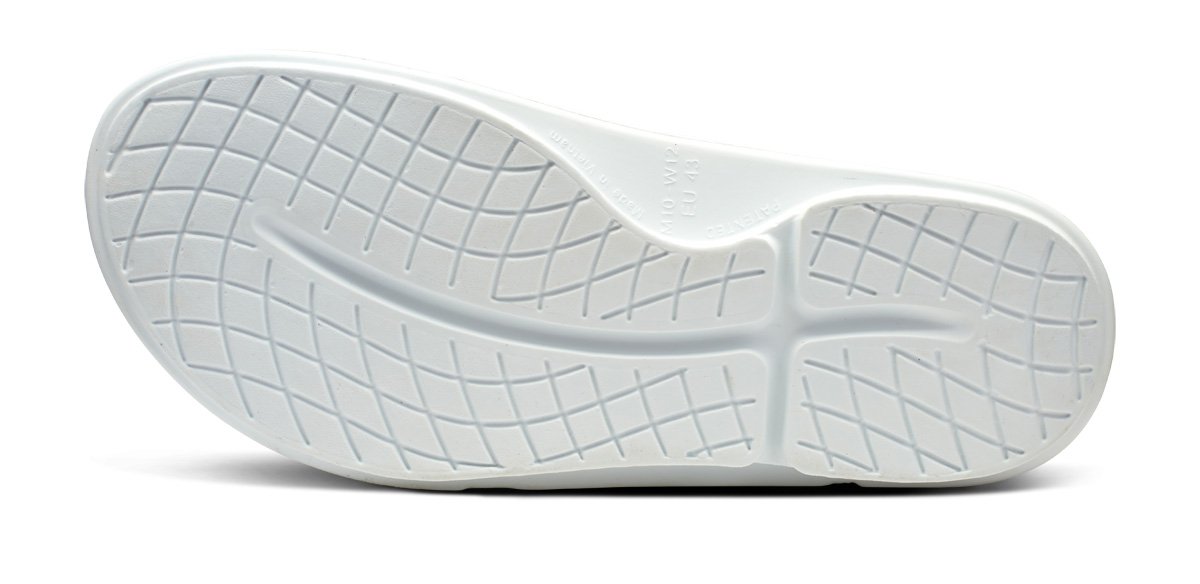 OOFOS Women's OOahh Sport Flex Slide Sandals - White