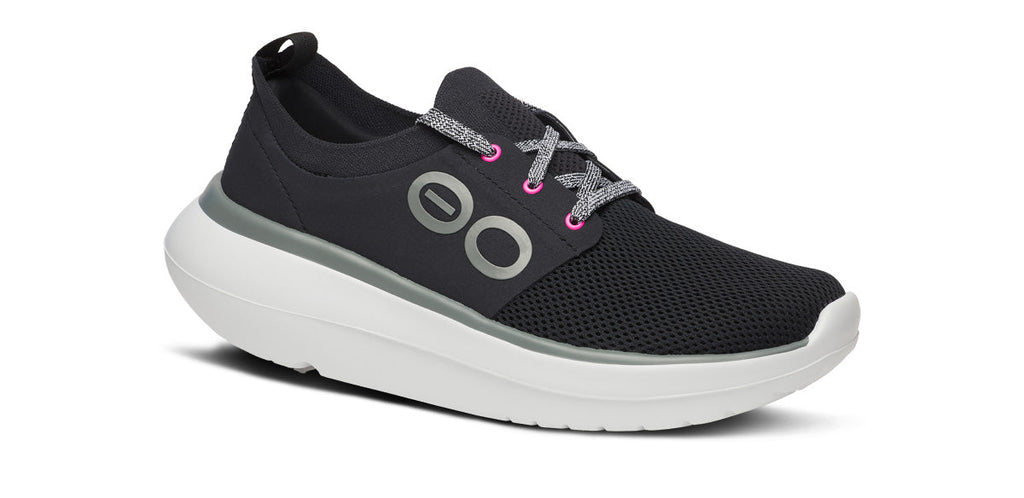 OOFOS Women's OOmy Stride Sneakers - White Black
