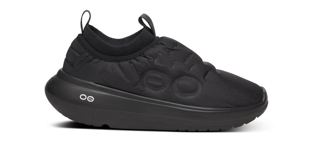 OOFOS Women's Roam Thermo Sneakers - Black