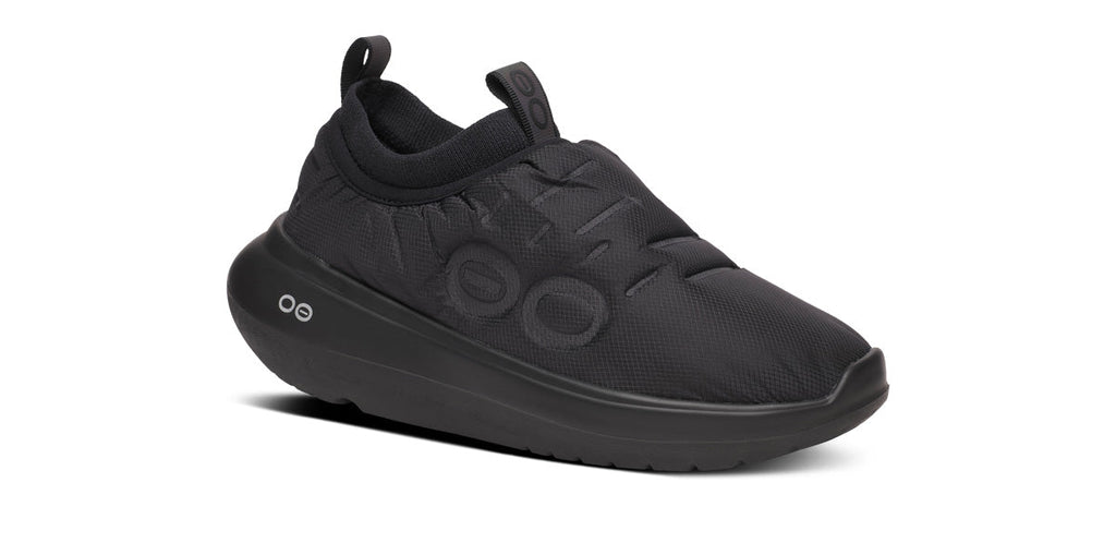 OOFOS Women's Roam Thermo Sneakers - Black