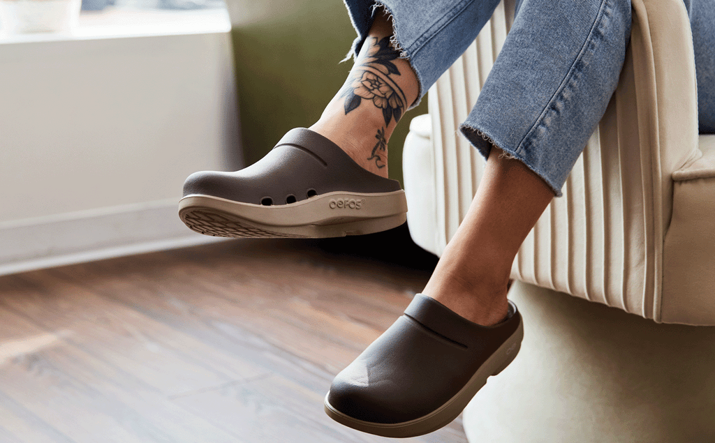 OOFOS Women's OOcloog Stacked Clog - Portobello