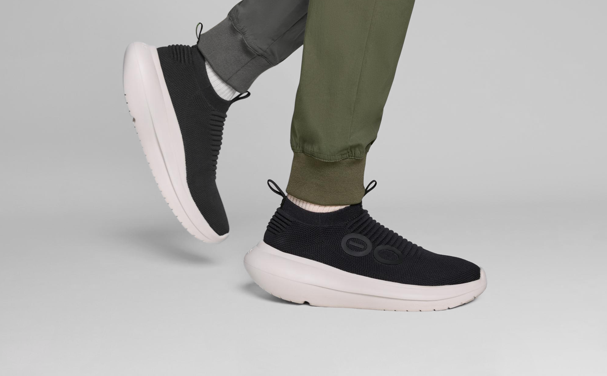 OOFOS Men's OOmy Zen Sneakers - Chalk Black